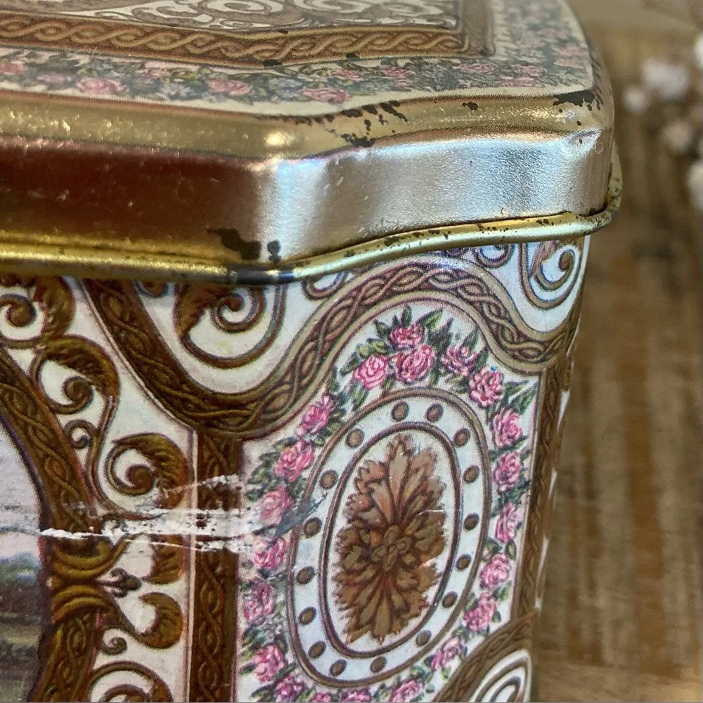 Vintage Metal Tin Meister Brazil Trinket Box